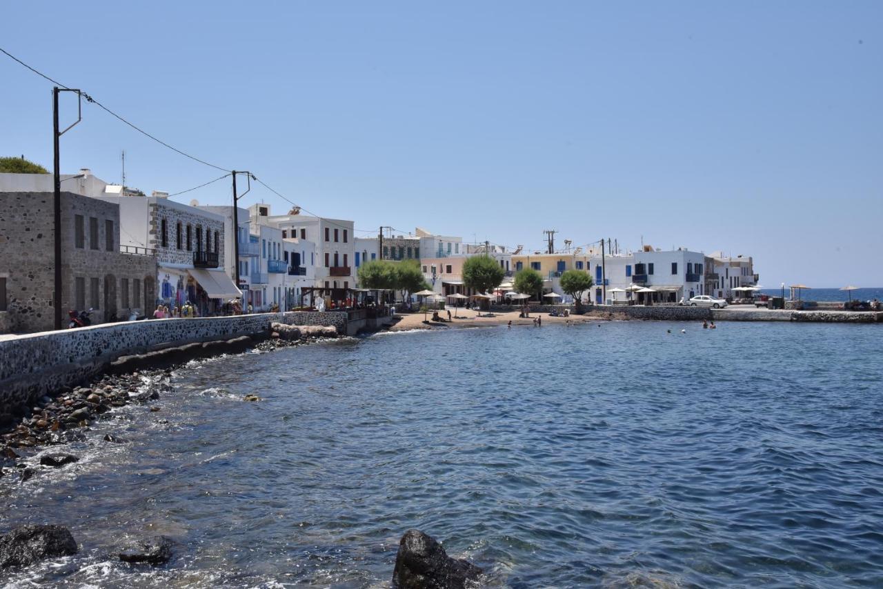 Traditional House By The Sea Mandrákion Exterior foto