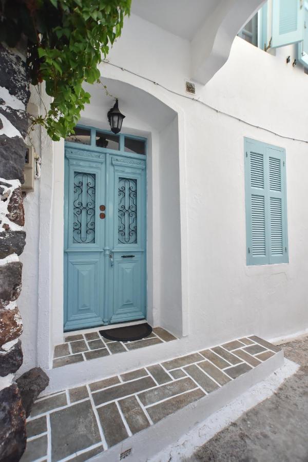 Traditional House By The Sea Mandrákion Exterior foto